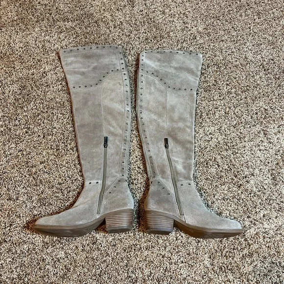 Vince Camuto Bestan Over the Knee Boot Foxy Tan/Gray Suede Size 6 M OTK - Picture 4 of 9